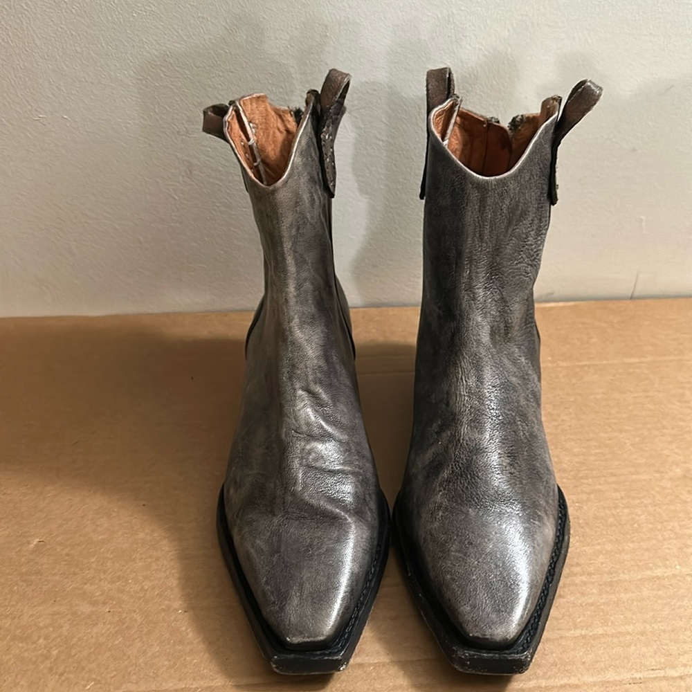 We the Free heavily distressed Ankle Leather Boots 7.5/38